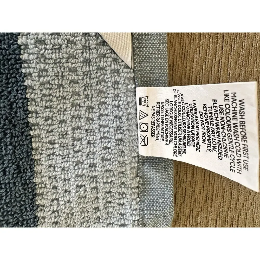 NEW Lacoste Towel 100% Cotton 30